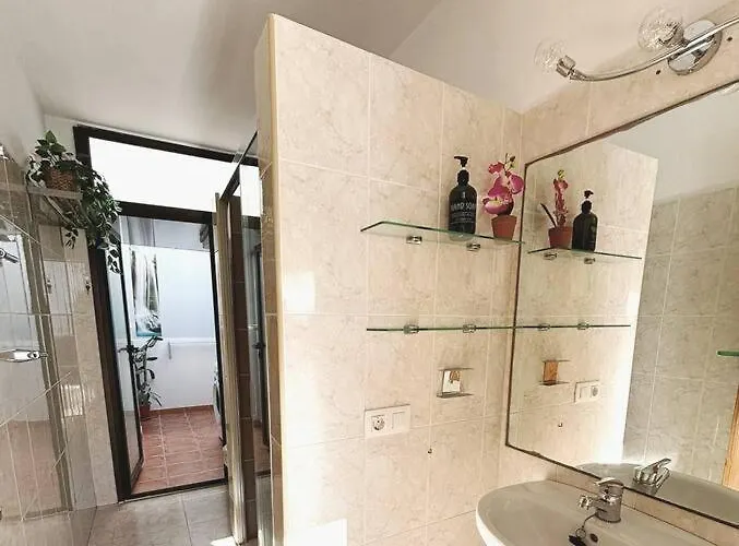 Casa Lorenzo In The Center Apartment